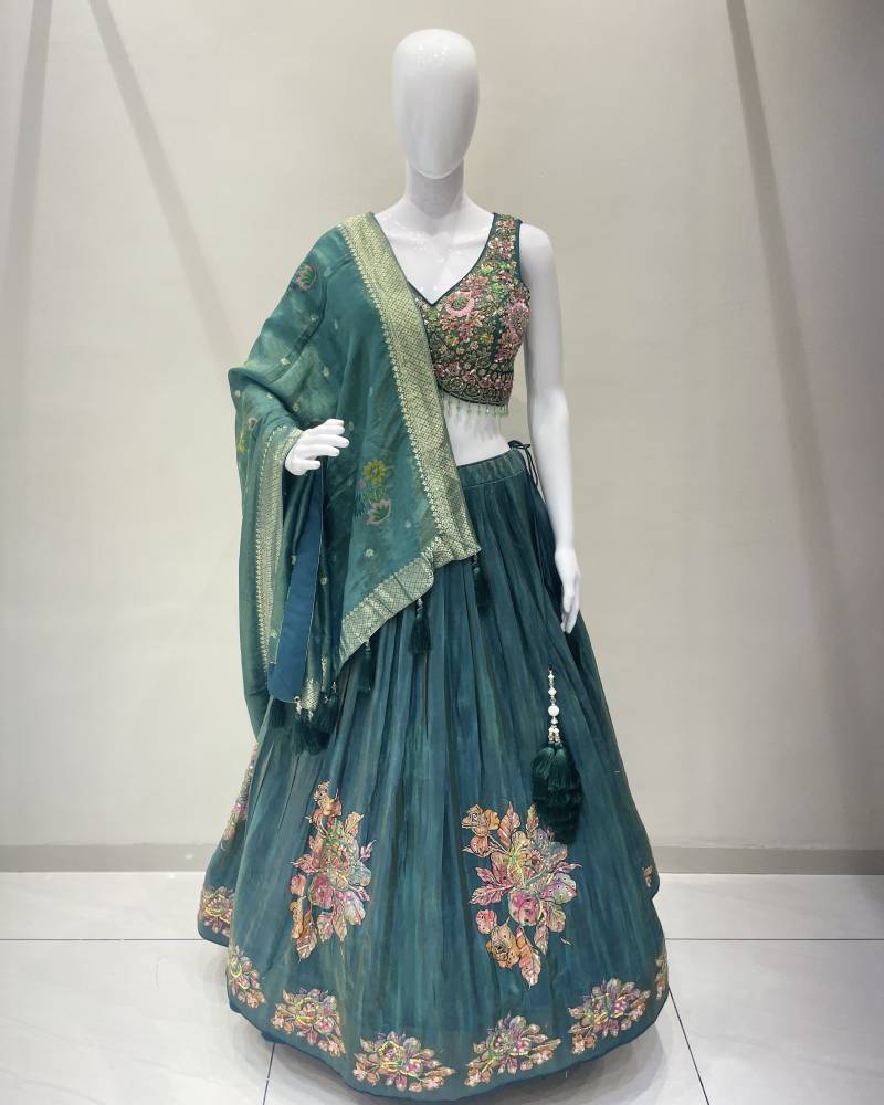 Choli 261