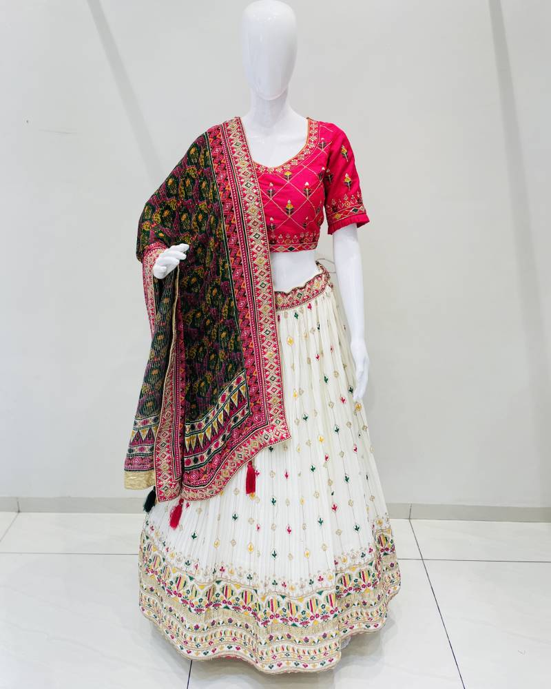 Choli 50