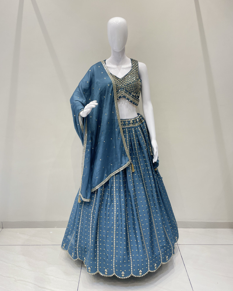 Choli 79